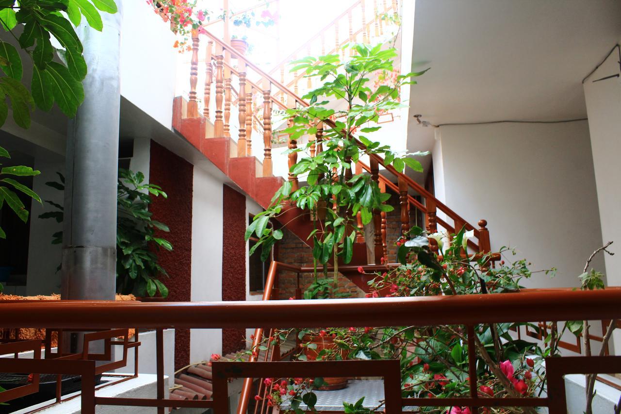 Amaru Hotel Huaraz Extérieur photo